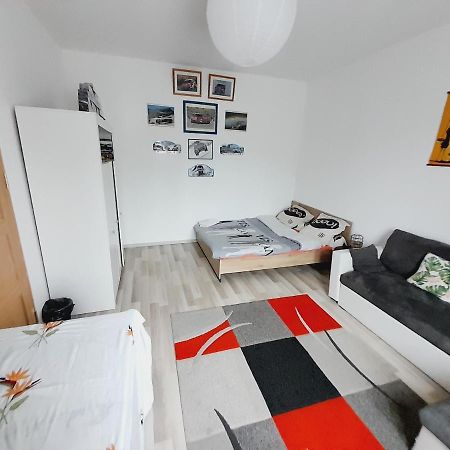Une Chambre De 20M2 Chez Les Habitants Dieppe Luaran gambar